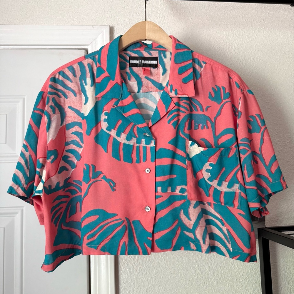 DOUBLE RAINBOUU pink blue tropical Hawaiian print rayon cropped button up‎ shirt